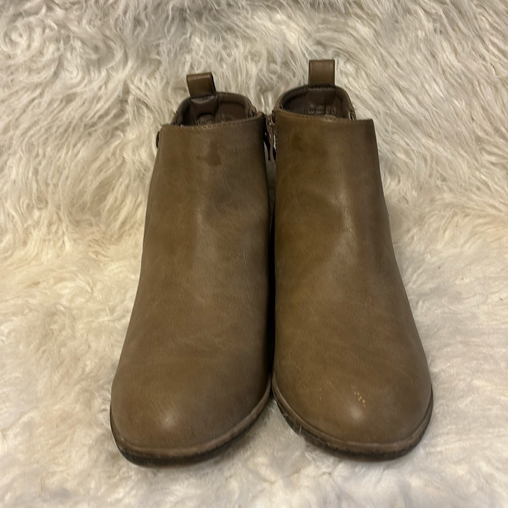 Aukusor Booties